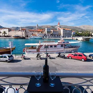 Bed and breakfast Vila Liza